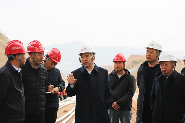 川交公司黨委書記、董事長杜江林赴會祿高速項(xiàng)目檢查指導(dǎo)工作