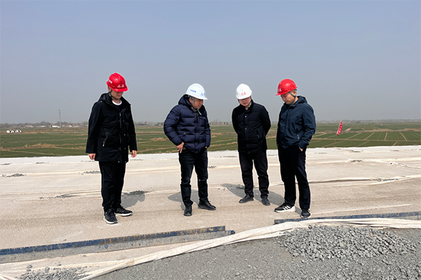 川交公司黨委委員、總工程師汪碧云赴邯港高速TJ1-2項(xiàng)目調(diào)研