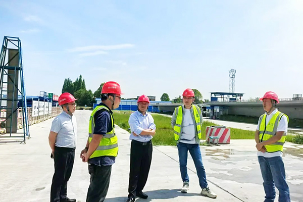 川交公司領(lǐng)導(dǎo)檢查動(dòng)態(tài)