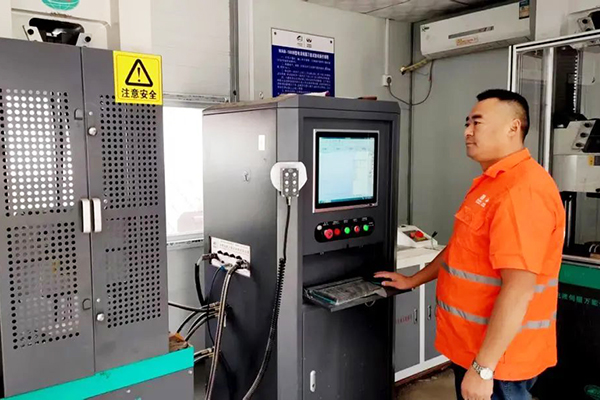 祝二文：混凝土技術(shù)革新者，用智慧澆筑品質(zhì)工程